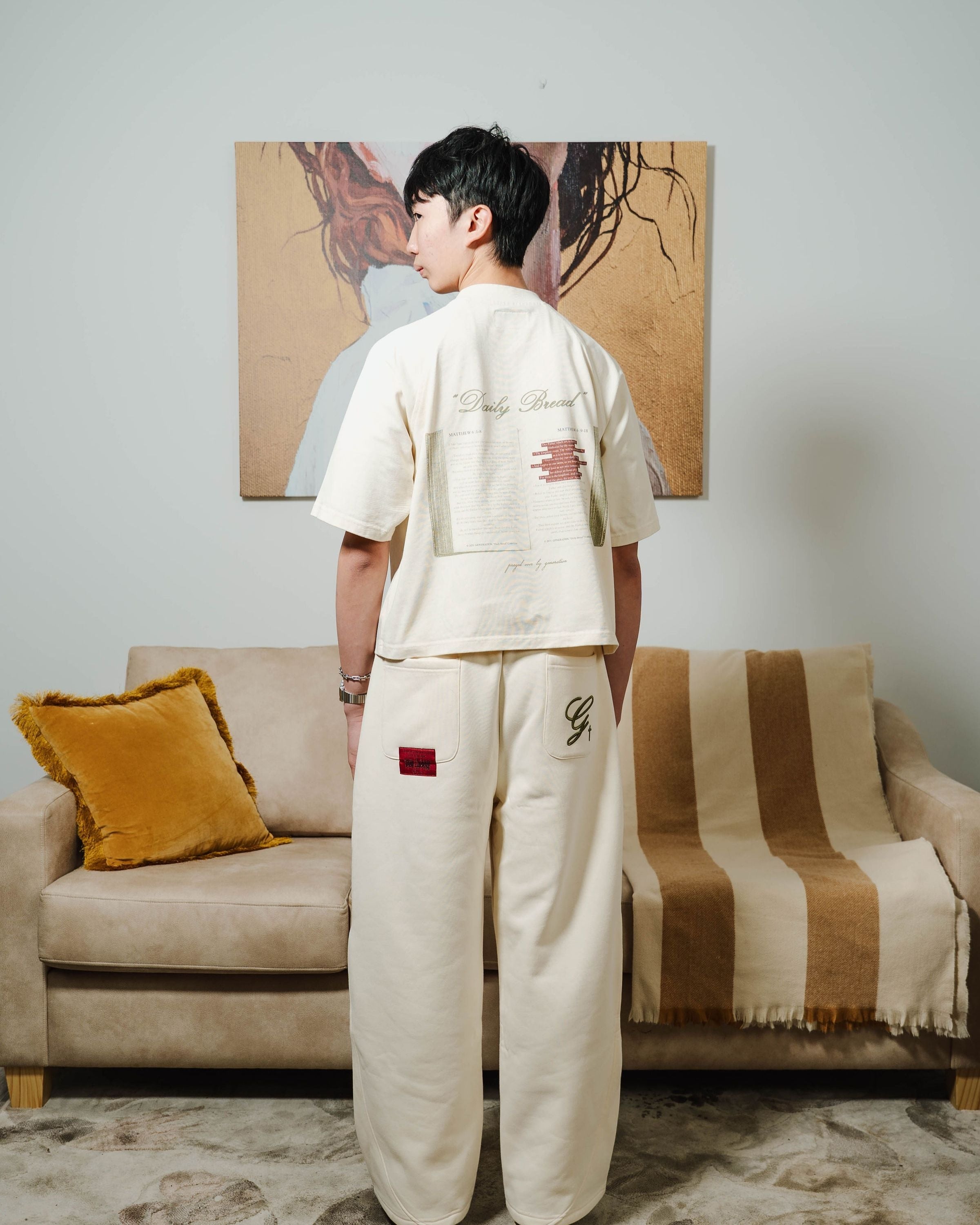 DAILY BREAD - BONE RAGLAN TEE image 5