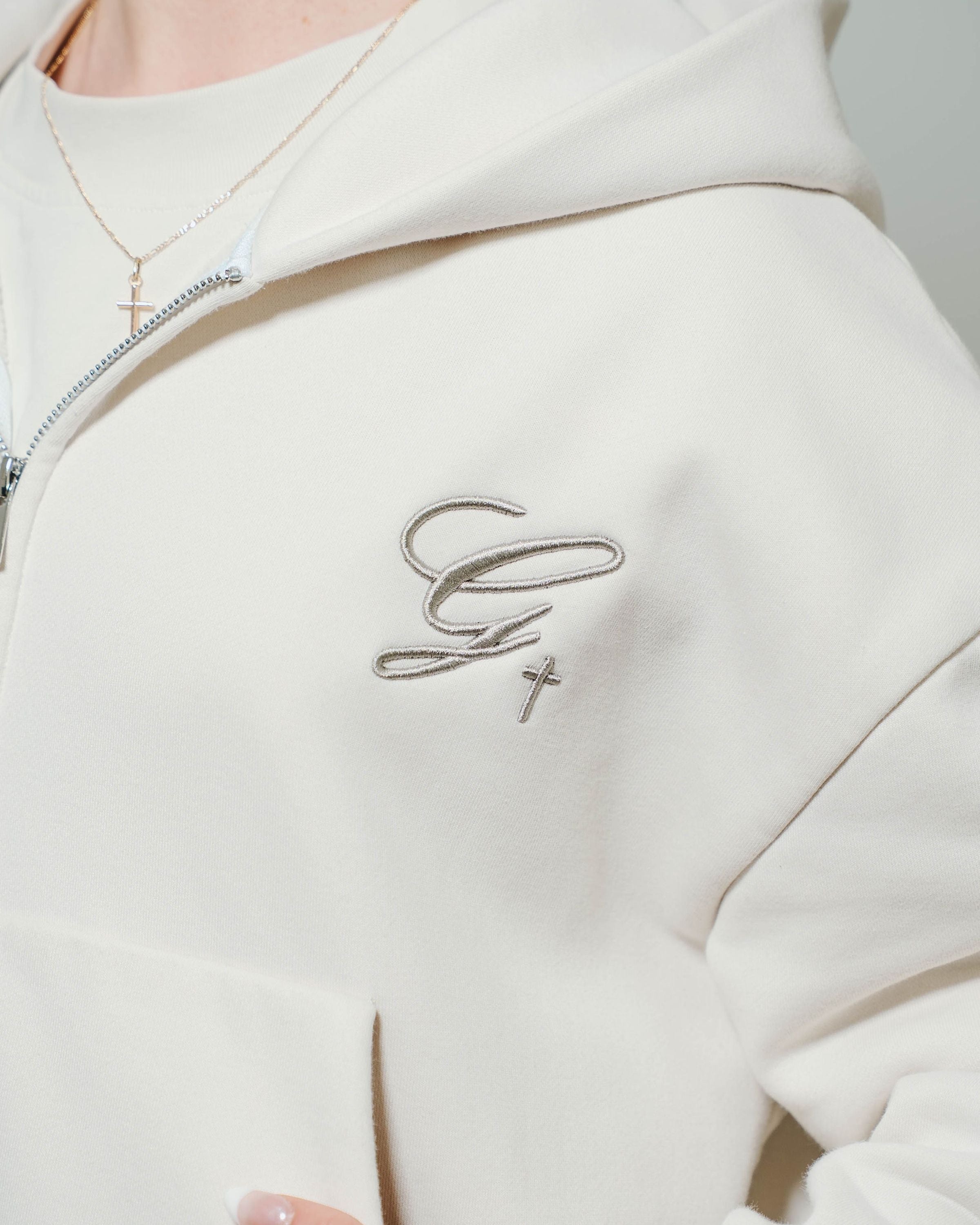 DAILY BREAD - BONE ZIP-UP HOODIE image 6